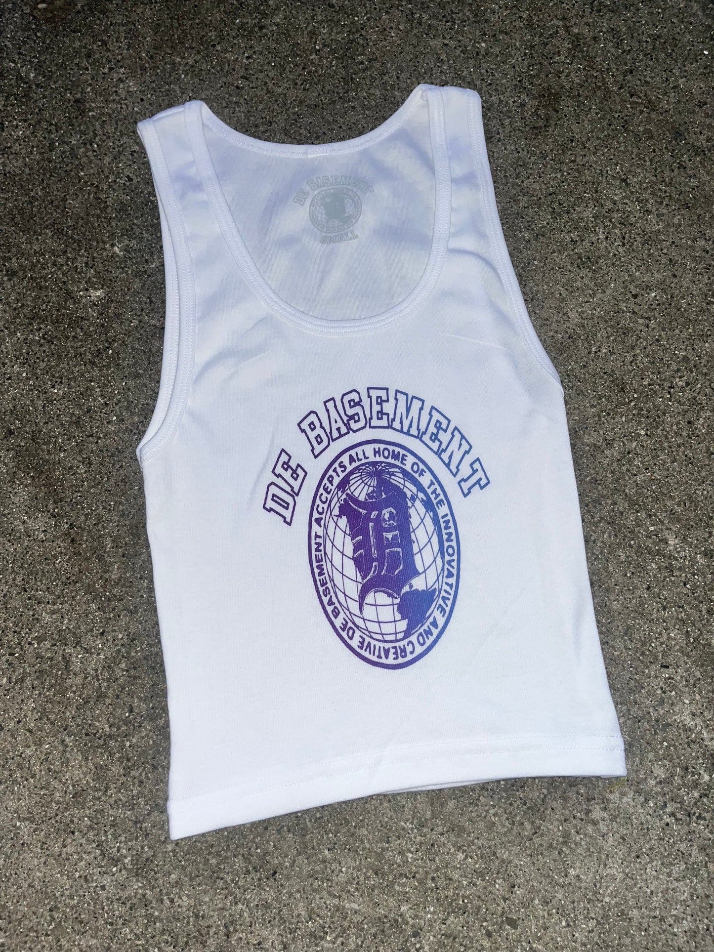 De Basement Women’s Tank