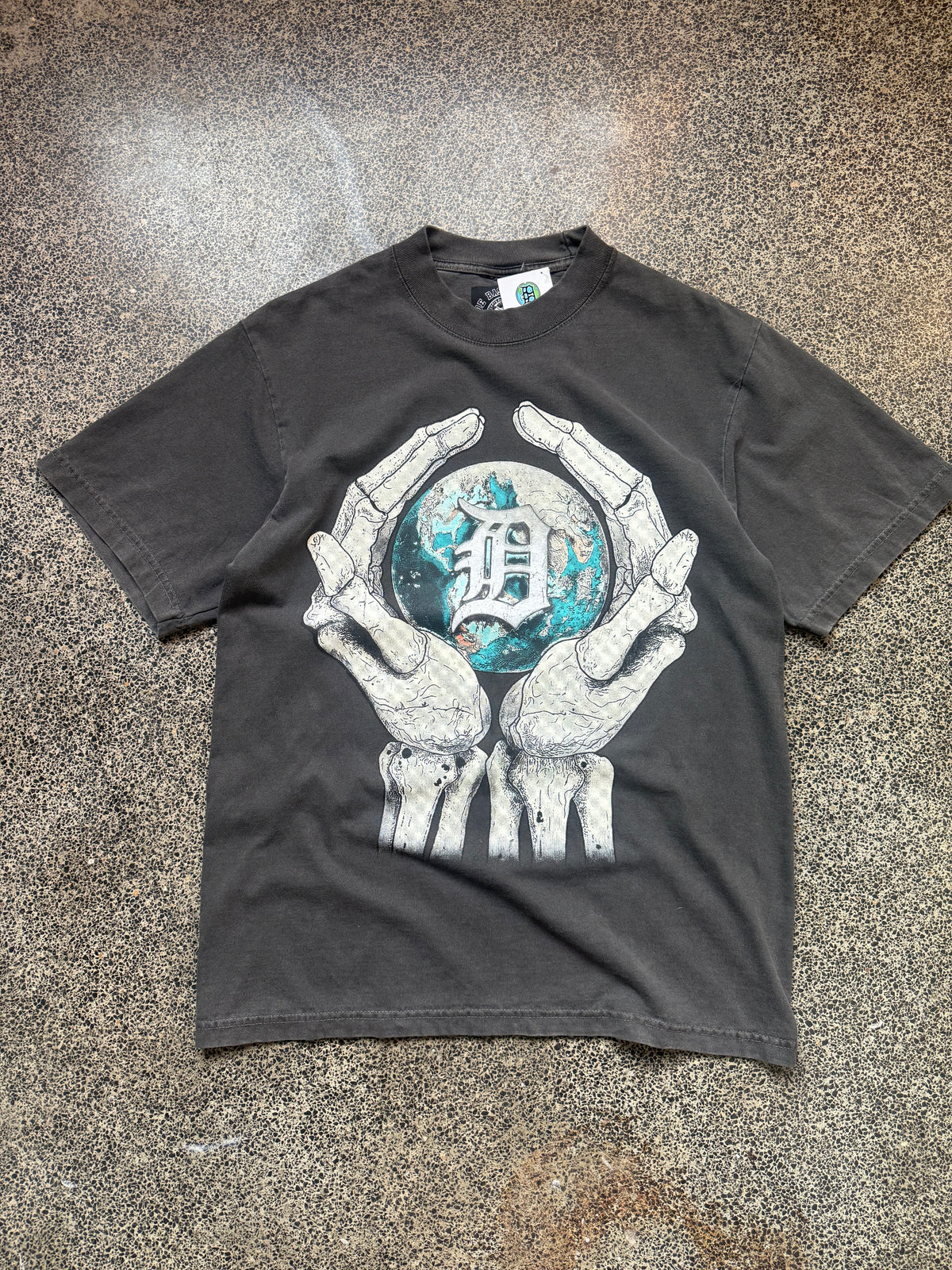 world in my hands men's t shirt (og)
