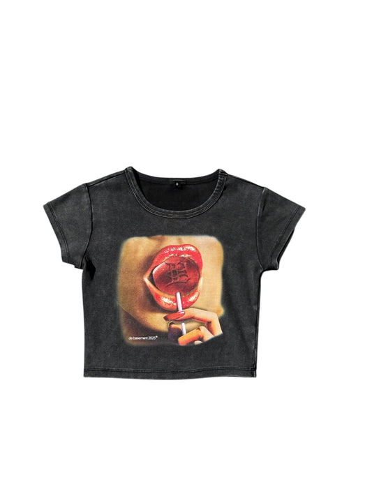 De Basement Lollipop Crop Tee